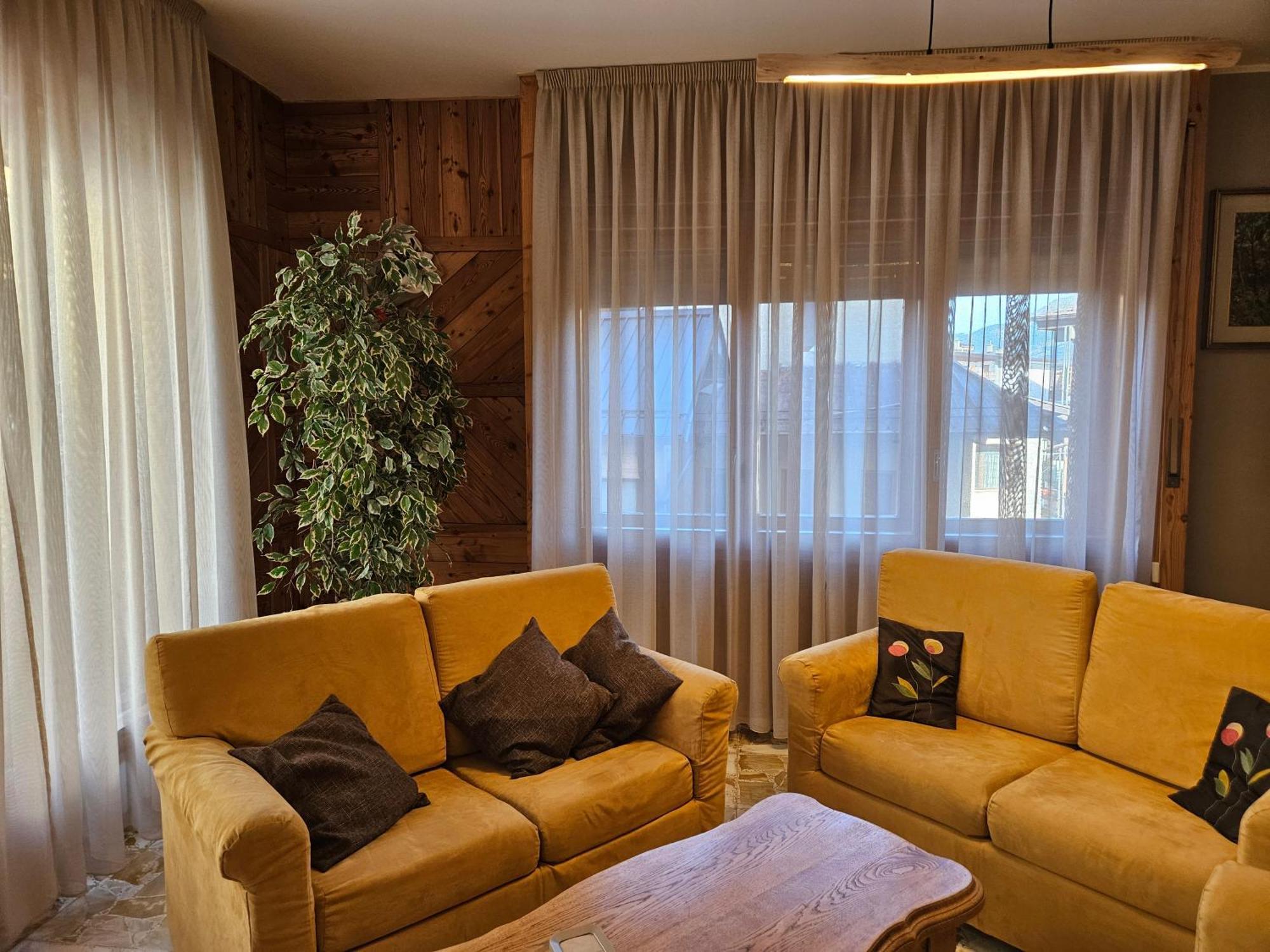 Hotel Holiday Debili Oulx Εξωτερικό φωτογραφία